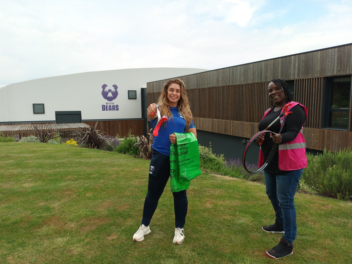 It's official - @BristolBears has become a #BigTidyBusiness! 🐻

Our #BigTidy team dropped off their very own litter picking kit for staff and team members. We're looking forward to working together to keep Bristol sparkly clean ✨
