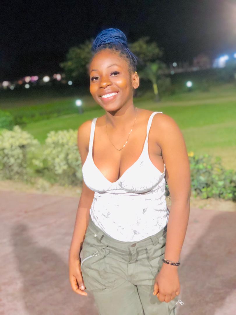 AaJessehalliday's tweet photo. Missing Person Notice!

Joy Agboissi has been missing for 2 Weeks now, If you are seeing this post, Share until she is found!! 
We have done it before, we will do it again and see will be found!

God Abeg | Arise TV Nnamdi Kanu  Datti David Hundeyin Niger Republic Japa Kwankwaso https://t.co/QYFvtBDXKA
