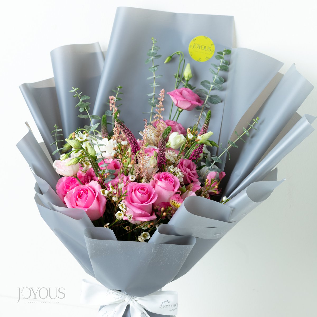 joyous_sa's tweet photo. ي ماعودناكم بباقات ورد طبيعي مميزة وأنيقة جويس يفهم
ذوقك 😉

اطلب من موقعنا الالكتروني وتوصلك خلال ساعتين 😎 
أو جدول طلبك ليوم محدد وخل الباقي علينا 👍🏼 

https://t.co/JB4sJ9ohmk 

#يلا_ننشر_السعادة https://t.co/GdLa1nz3Sl