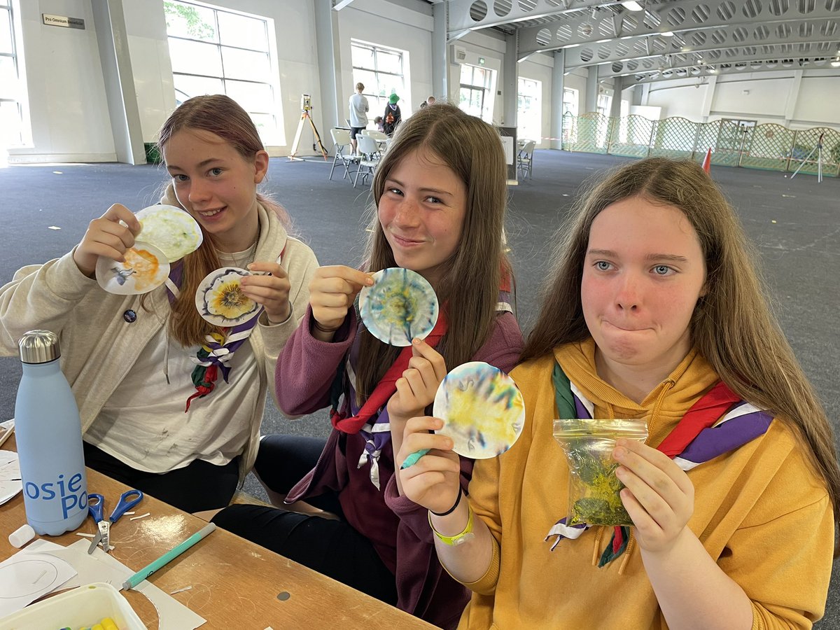 All go in the Science Zone at <a href="/kentjamboree/">KIJ</a> this morning! 

Chromatography, bath bomb making, pin-wheel cameras and a fab <a href="/LEGO_Education/">LEGO Education</a> workshop coding with robots! Awesome! 

#SkillsForLife