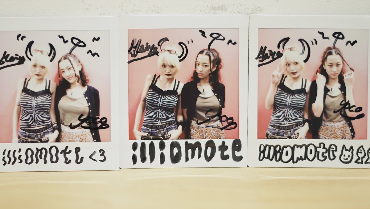 Spincoaster_2nd's tweet photo. 【プレゼント企画】

Illiomoteのインタビューを記念し、サイン入りチェキを3名様にプレゼント‼️

応募方法はSpincoasterのTwitterアカウントをフォロー＆このツイートをRTするだけ✍️

期間は〜8月10日（水）19時まで。詳しくはコチラより👀
https://t.co/PeG4wjeSfn https://t.co/Ax6wY6esSy