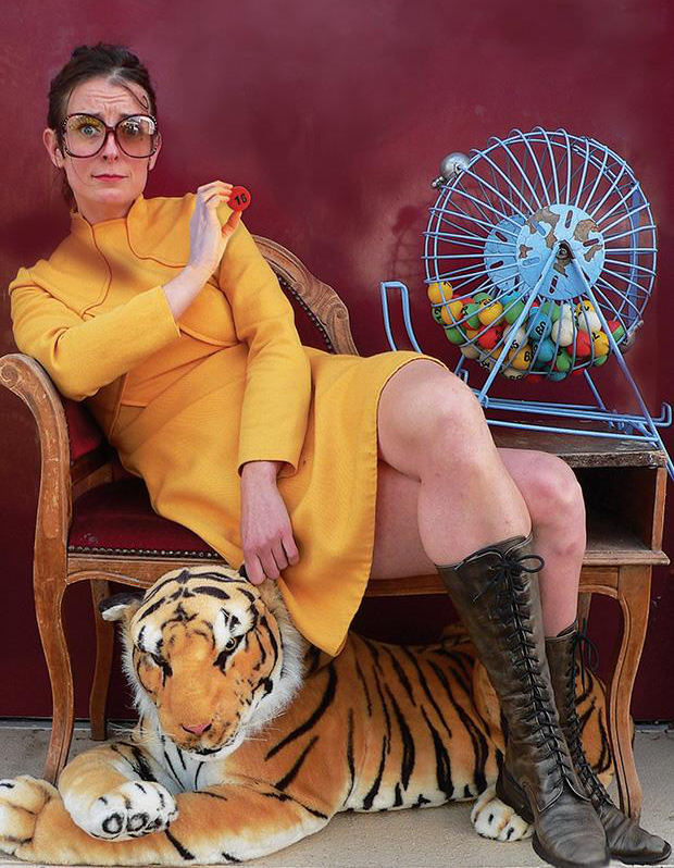 Tous les jeudis de l'été, prenez place face au Lac du Causse, plage des peupliers pour profiter d'un spectacle gratuit ! 
Jeudi 4 août : Cie Gazinière - la Françoise des jeux* à 21h. Pièce de théâtre. Gratuit ! Tout l'agenda 👉  bit.ly/3BGNdvR #tousgaillards