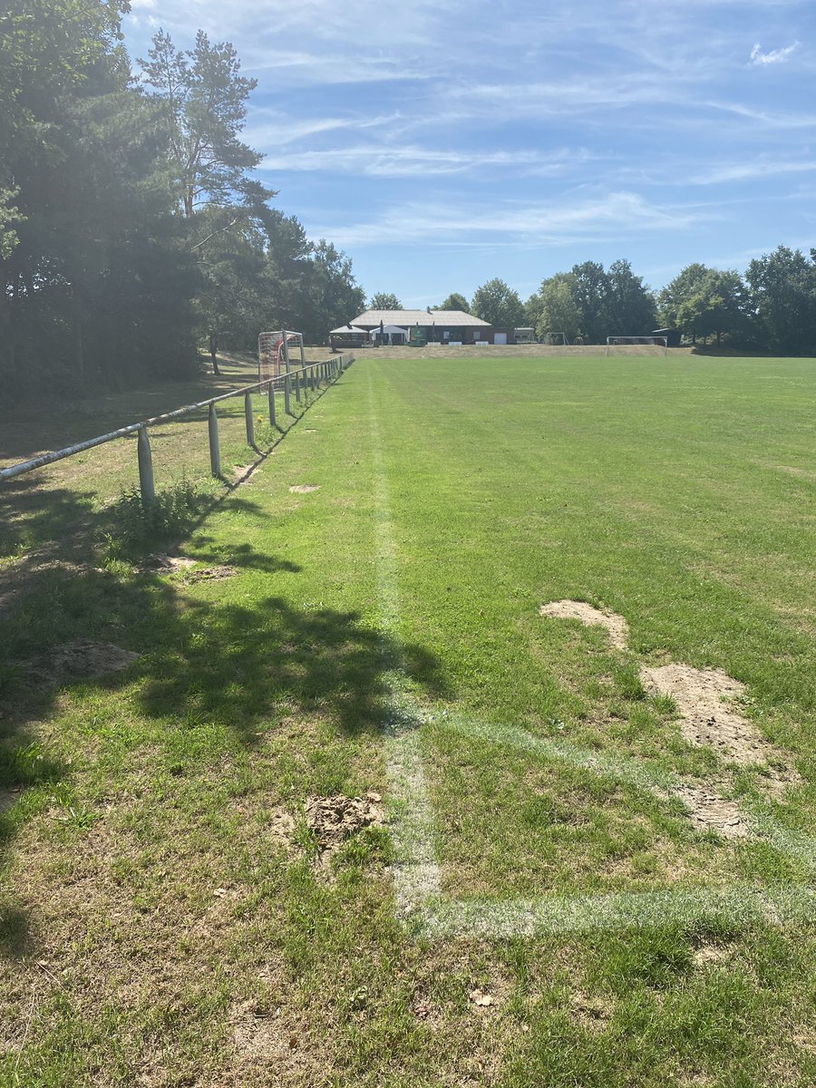 <a href="/RomfordReject/">Graham</a> Ground number 13:
TSV Eintracht Edemissen 1904