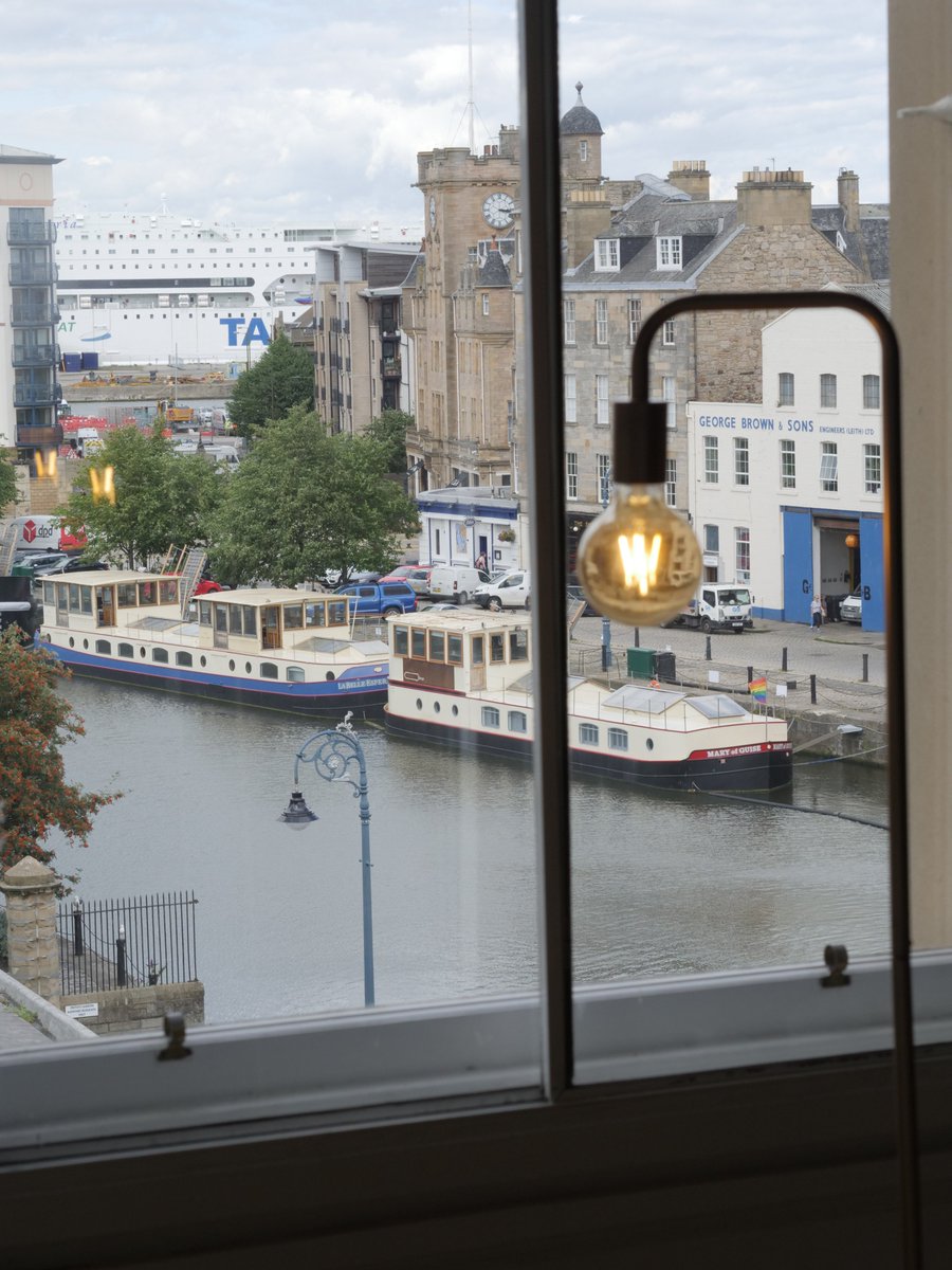 GoForth__'s tweet image. Nice to *finally* be in our new office in sunny Leith and see it starting to take shape #hybridwork #backtooffice #brand #advertising #goforth