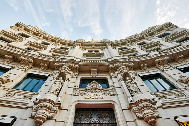 ISPintegracion's tweet photo. ⛏️Remodelación del centro Canalejas, Madrid.
👉🏼La Operación Canalejas se ha convertido en una de las intervenciones urbanas más destacadas.
@GC_Canalejas
#JACPRO #SeeSound
Más información ⬇️
https://t.co/ZcFzpMYYL2 https://t.co/nGiNNUCvKz