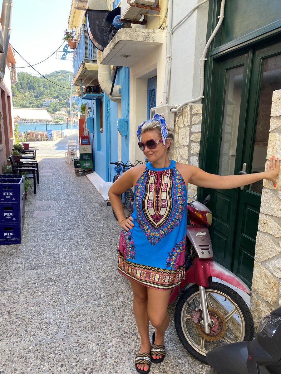 Crookysbubbles's tweet photo. Twitter worthy photos. Just the most amazing time. One week down, two still to go. Knew he would be a fabulous skipper @aboutkefalonia @SailingHolidays ❤️🌊 🚤 https://t.co/n67Ib2moIz
