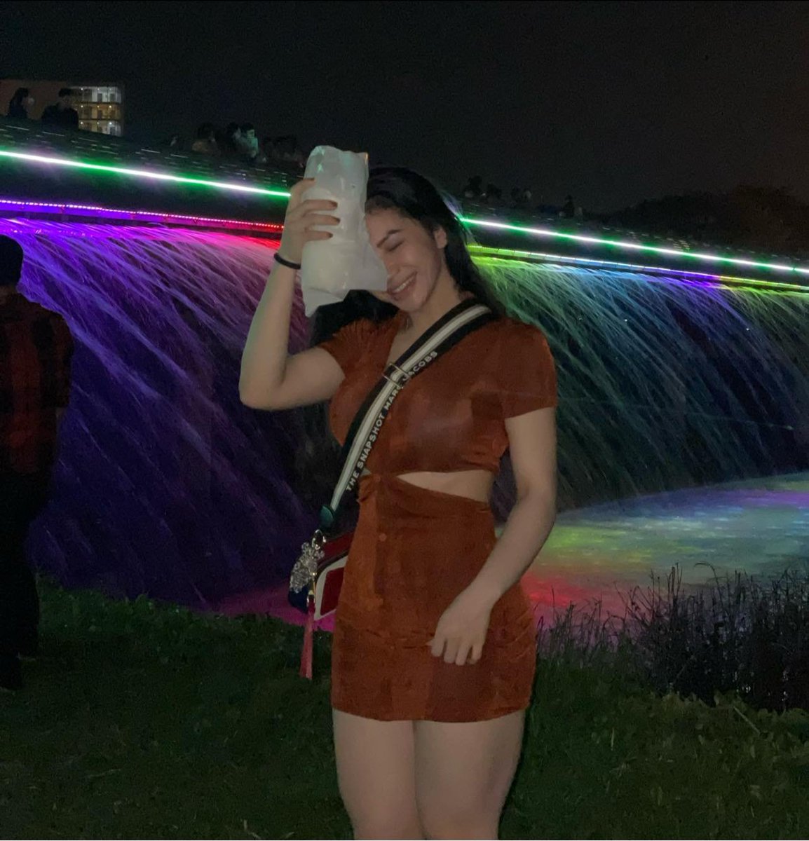 Tienn9999's tweet photo. Hãy là lí do cho nụ cười ngày hôm nay của một ai đó. https://t.co/Mcx8cavRmS
