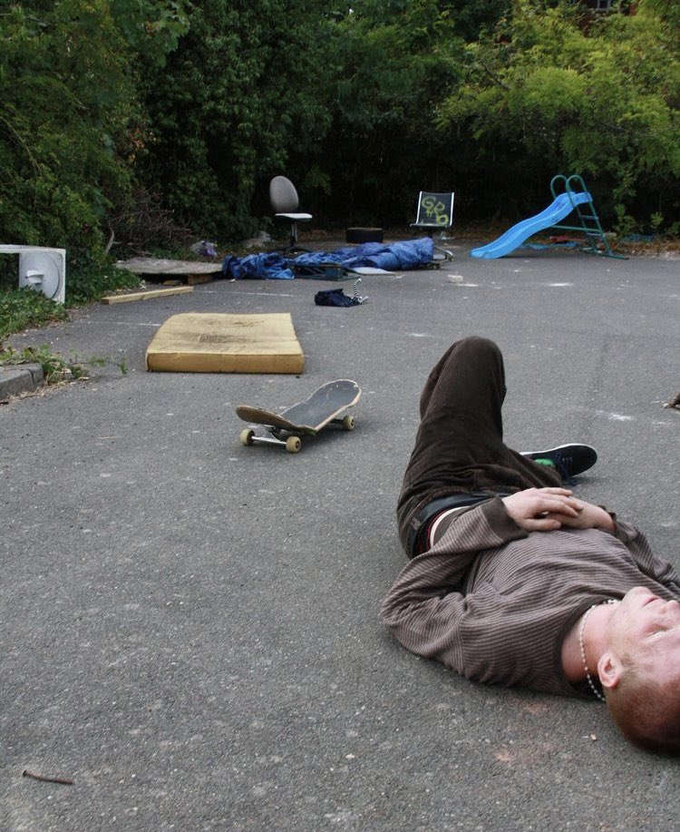 A Midsummer Skate Dream tweet media