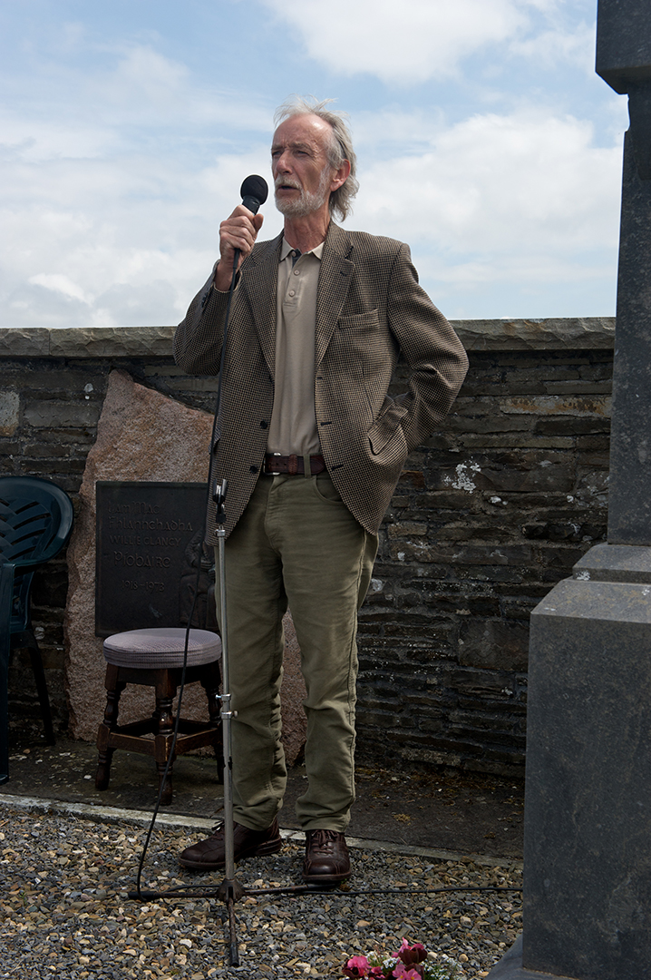 ss_willieclancy's tweet photo. Tim Dennehy has written a beautiful tribute to his friend Seán Garvey who died recently. You can read it here https://t.co/MzJvrdmi9L
@artscouncil_ie @ITMADublin @RTERnaG @Napiobairi https://t.co/FOdovlYKA5