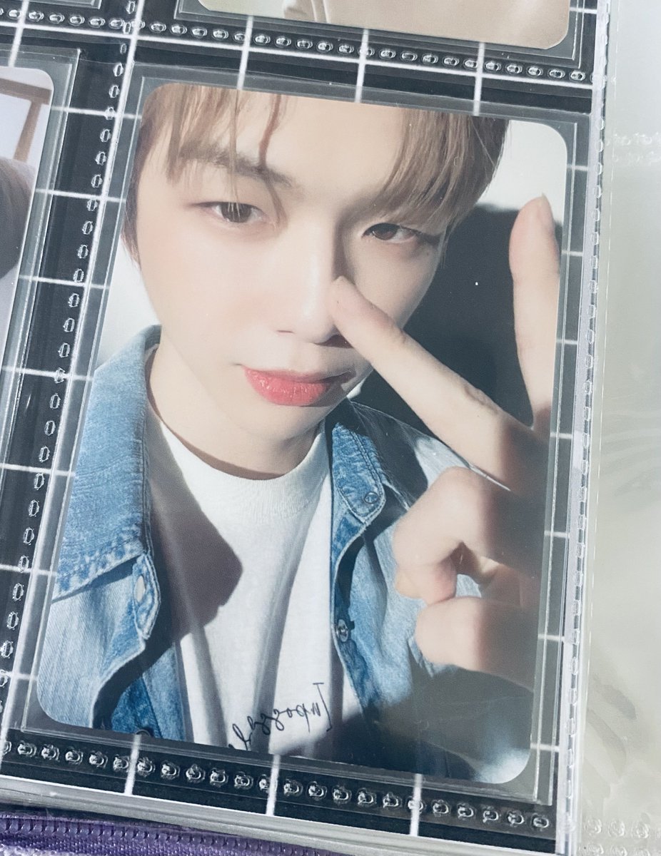 dnnmrgmb's tweet photo. ~ hi! @randomkpop___ received my kang daniel albums, love my pulls 🥰 sorry for the super late feedback >< thank you so much! more kd budols to come <33
#randomkpop_feedbacks https://t.co/HzdJnZDenP