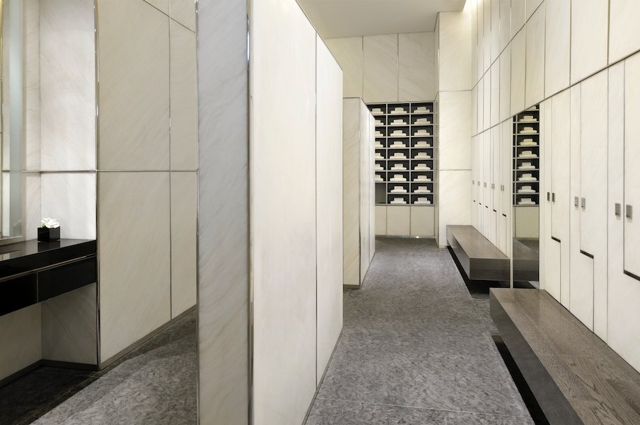 Armani/SPA is welcoming you for some moments of tranquility.
Discover online all the services and treatments dedicated to your well-being #IndulgewithArmani