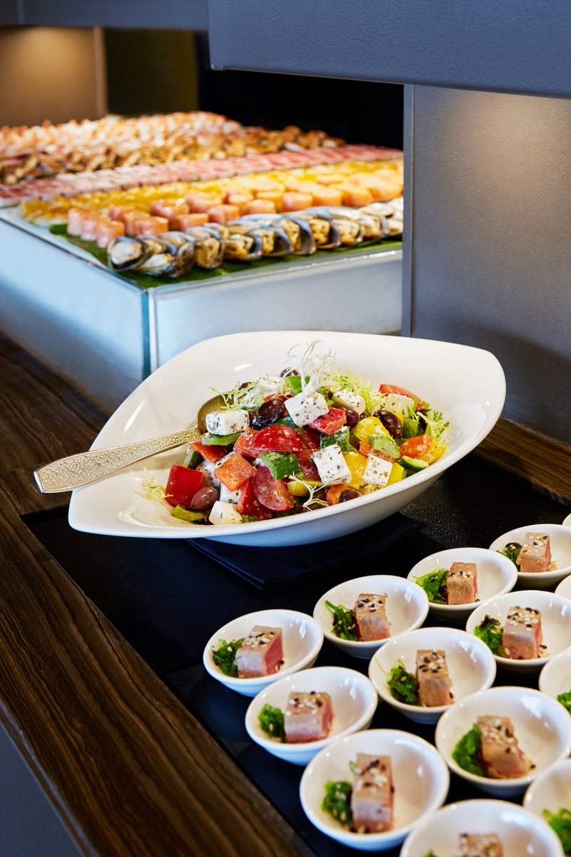 Savor the treasures of the sea just like those on the Mediterranean coastline in Armani/Mediterraneo every Friday night.

#DinewithArmani #ArmaniMediterraneo