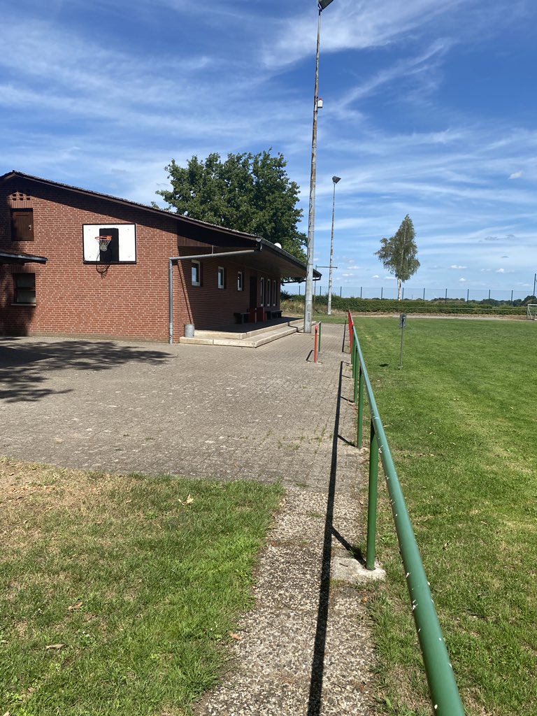 <a href="/RomfordReject/">Graham</a> Ground number 15:
MTV Eddesse 1890