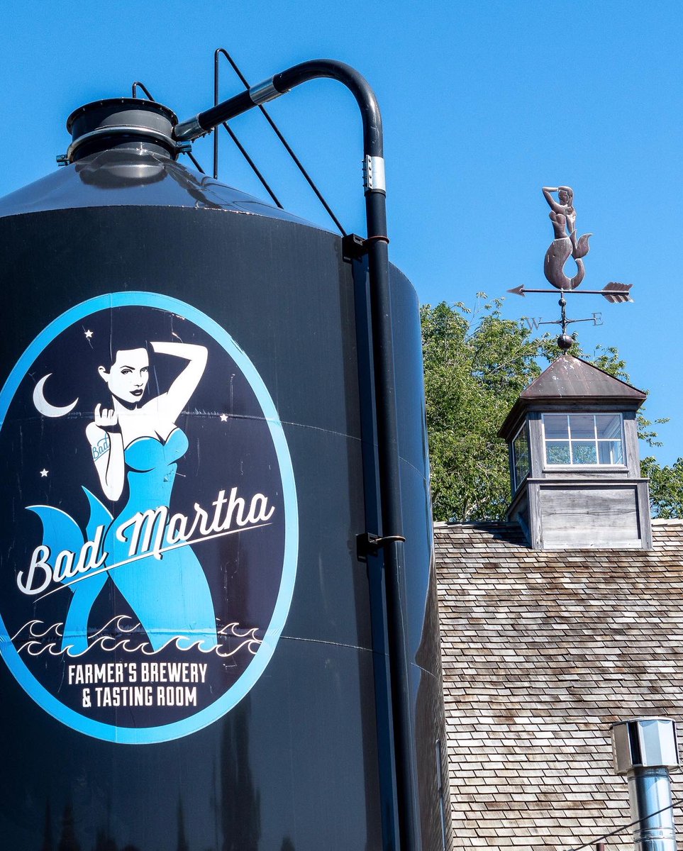 Bad Martha. 
#mermaid #brewery #vane #weathervane #weathervanewednesday #badmartha #falmouth #falmouthma #capecod