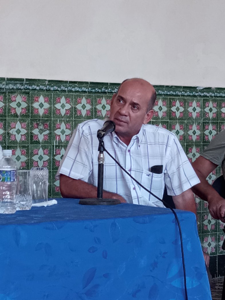 cubacineicaic's tweet photo. 📢🎥🎬🎞️ Festival Internacional de Cine de Gibara

Ramón Samada @ramon_samada presidente del #ICAIC interviene en el Foro teórico donde los🎬comentan sus experiencias de dirigir cine actualmente. 
🎥🎥🎥
@ficgibara 
🎬🎬🎬
#CubaEsCultura https://t.co/hBE9Fq8WNB