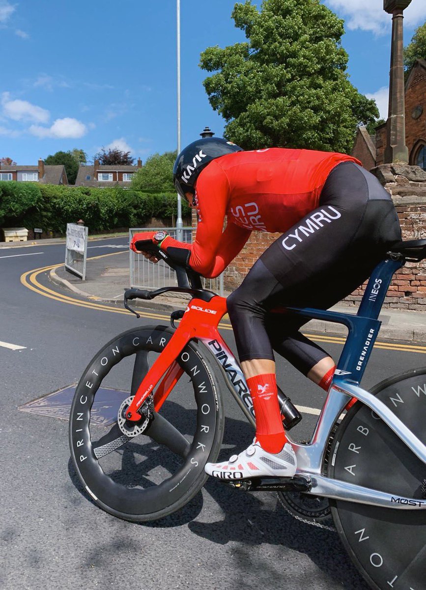 Geraint Thomas tweet media