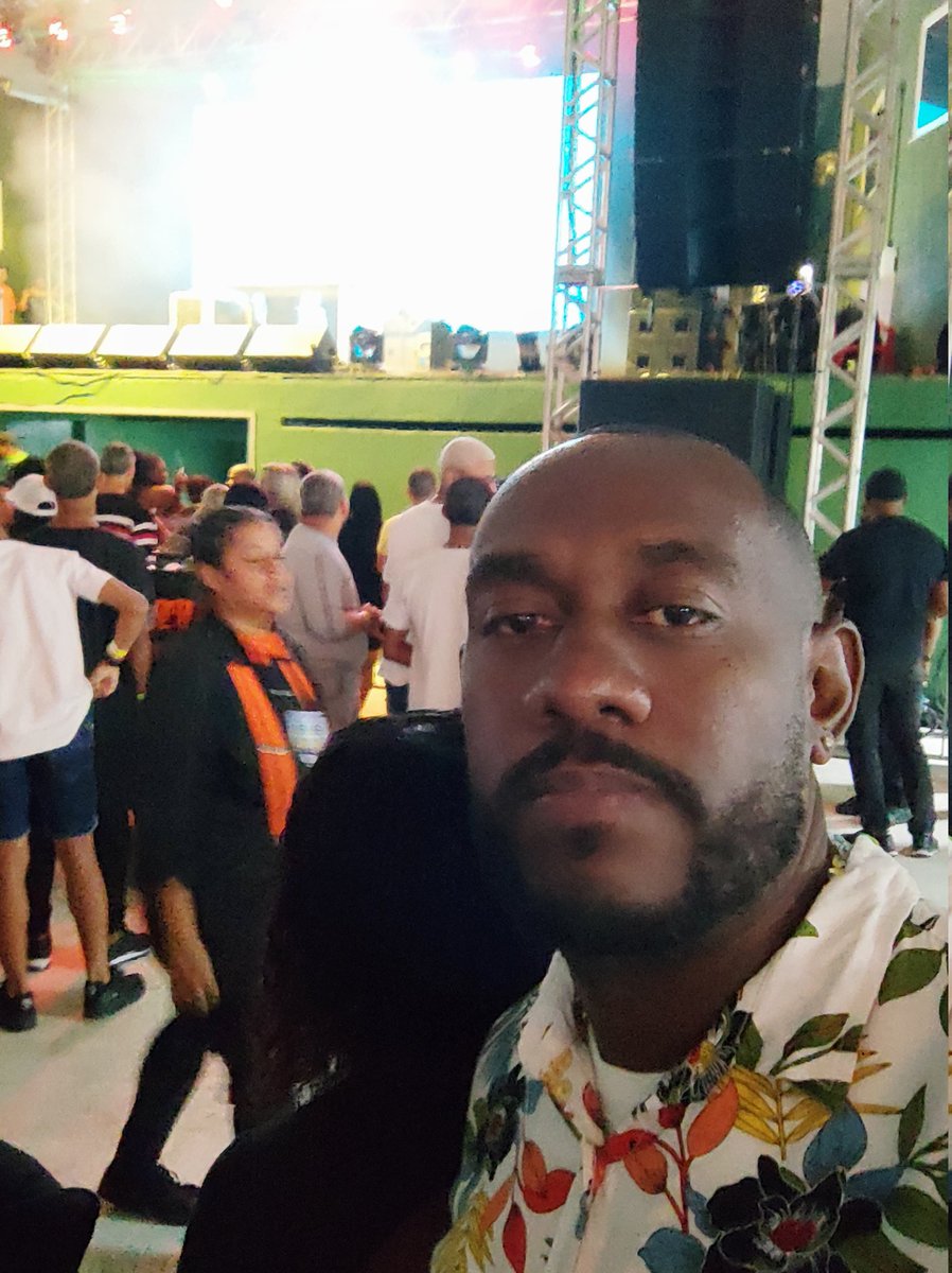 felix_alzemir's tweet image. Nego chic