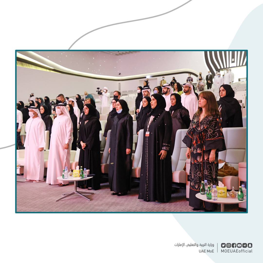 UNICEFGulf's tweet photo. "إن مشاركة مختلف المؤسسات ذات الصلة بالتعليم في المشاورات الوطنية يعكس أهمية الالتزام بالتعليم في دولة #الإمارات، مما يساهم في تعزيز حق الأطفال في التعلم دون تمييز." من كلمة أريكا ستراند، مديرة السياسات الاجتماعية باليونيسف، خلال المشاورات الوطنية حول تحول #التعليم في الإمارات. https://t.co/5mizKkGjrG