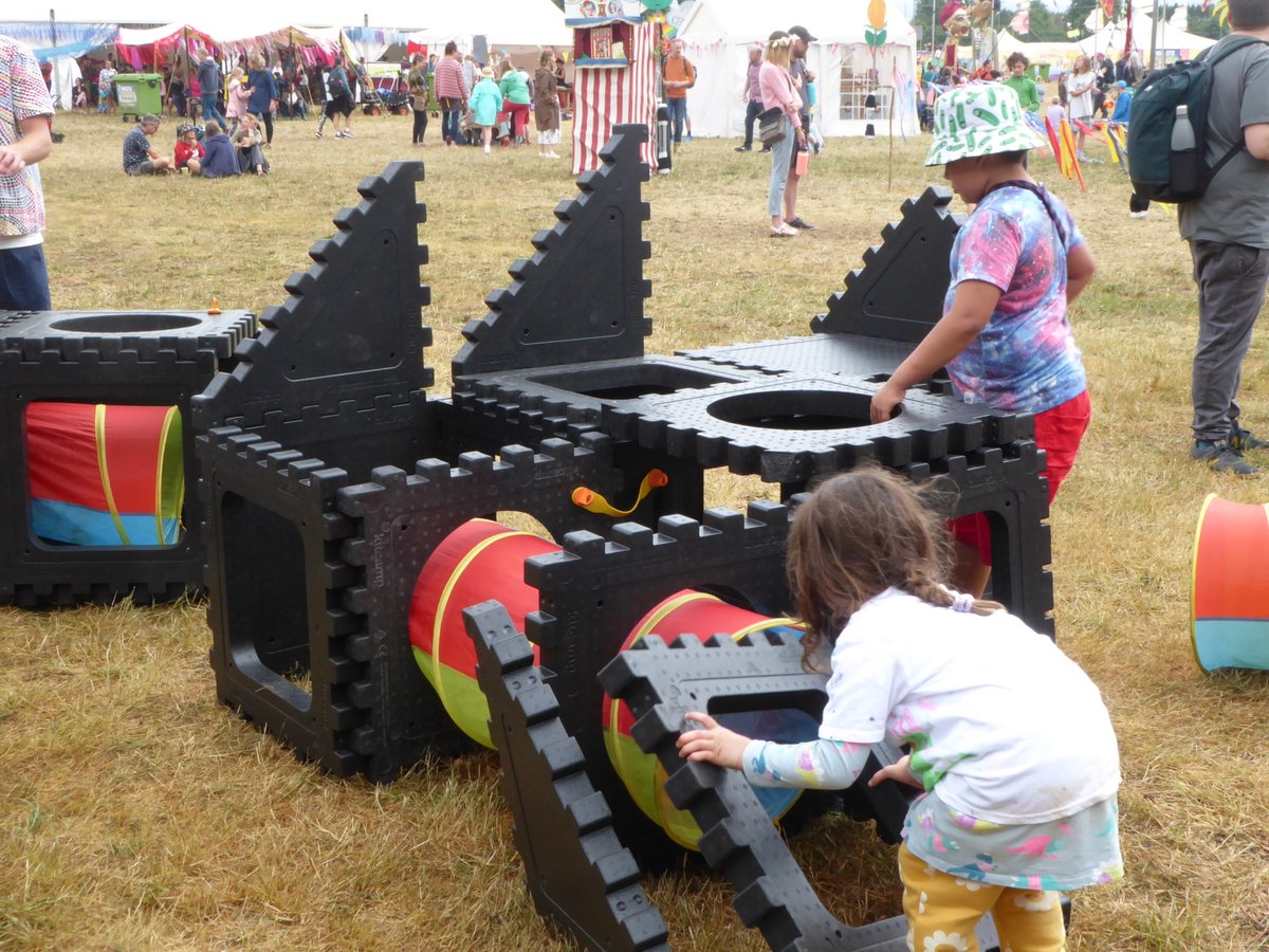 iamkitcamp's tweet photo. #playday2022 and we are reflecting on the hours of play we had with @iamkitcamp at the weekend.  Look at this active, creative play with #giantlooseparts https://t.co/pSjjnKy0OO