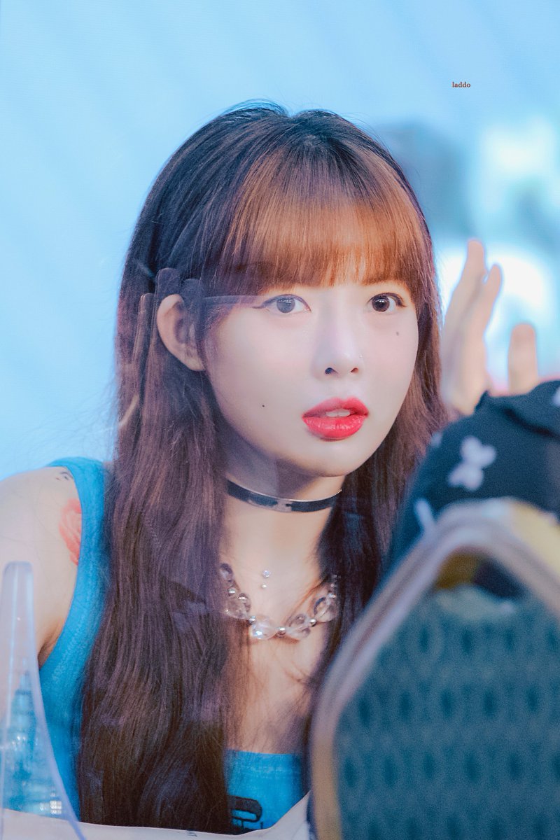 2laddo's tweet photo. 220731 🦋💙
#현아 #hyuna https://t.co/umQxK2Upw5
