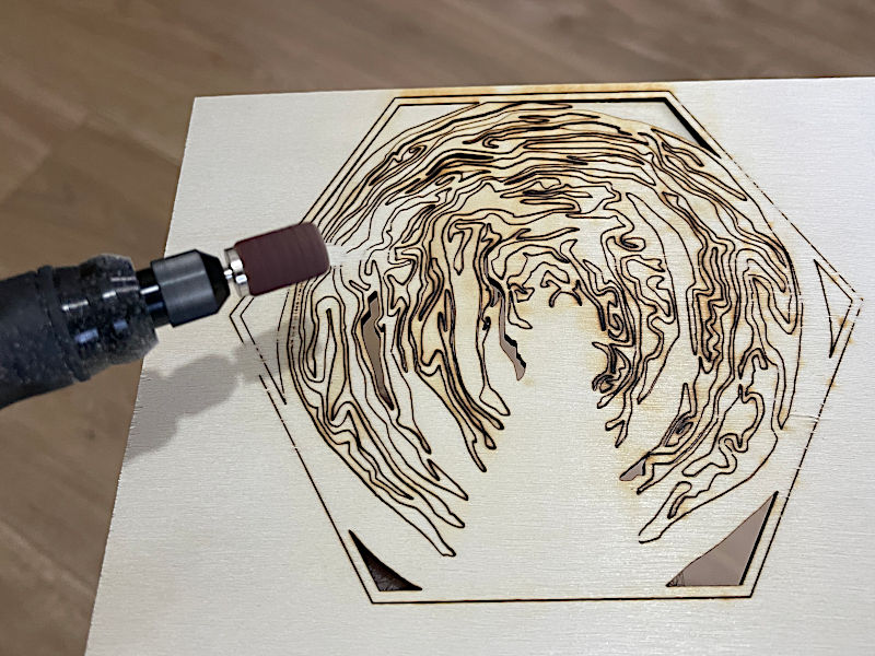MaxFunkner's tweet photo. Recently discovered that hexagon designs for 3D printing can be easily laser cut. You cannot beat the wood feel and smell. The full guide: https://t.co/YvdQX6m9ex #lasercutting #customized #hexagon https://t.co/NcHnThbOYY