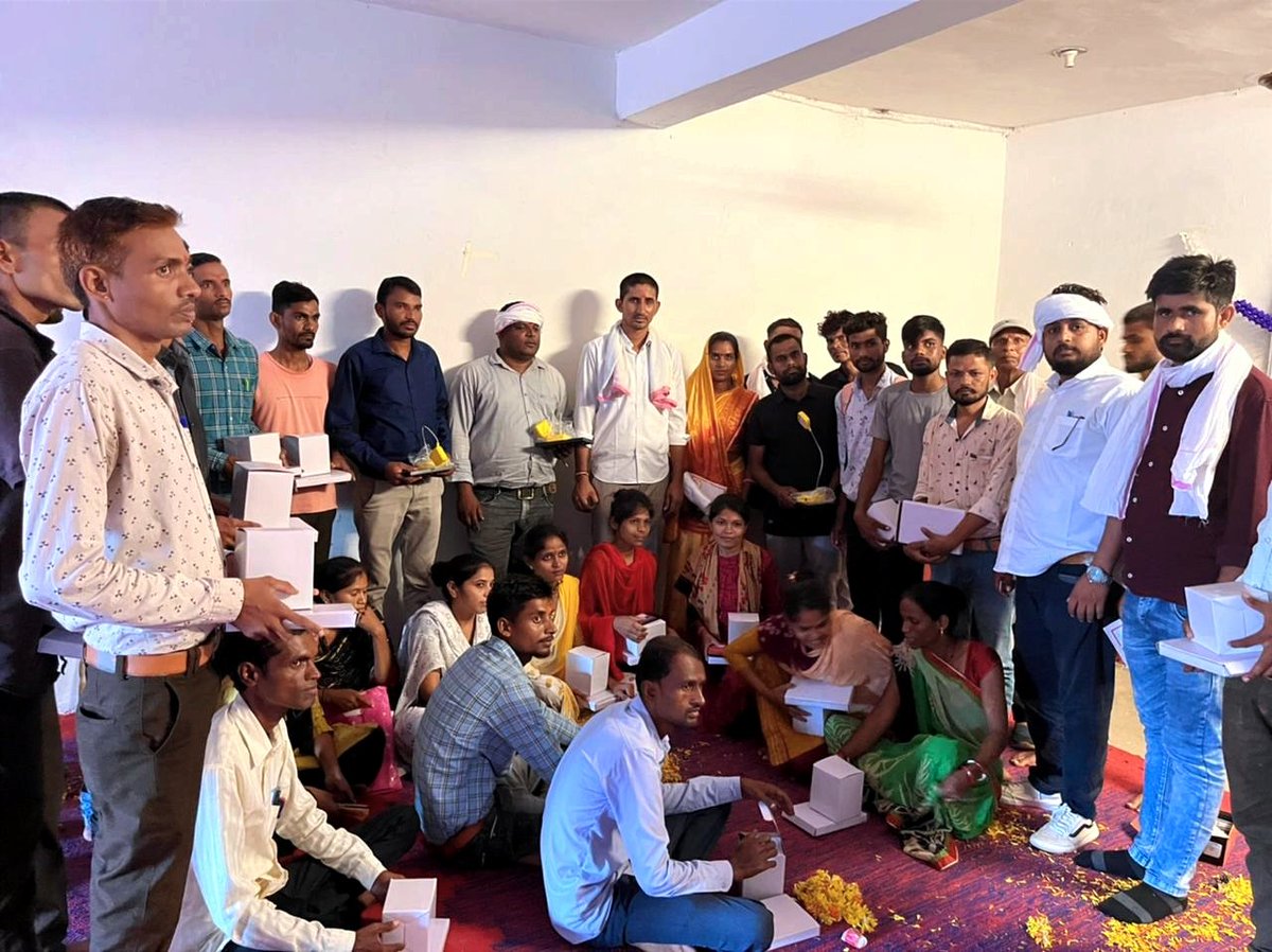 आज दिनांक 3.8.2022 को चौरासी विधानसभा क्षेत्र के ब्लॉक चिखली में शिक्षित बेरोजगारों के प्रतियोगी परीक्षाओं की तैयारी के लिए लाइब्रेरी का उद्धघाटन किया गया। यह चिखली ब्लॉक में युवाओं के लिए ऐतिहासिक व राहत भरा कार्य है। आपके प्रेम और स्नेह के लिए सभी को दिल से जोहार।