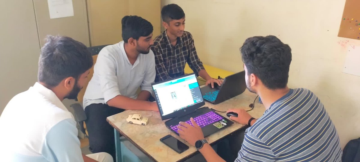 raj_halvadiya's tweet photo. Mission Amrit Sarovar –Jal Dharohar Sanrakshan
Location:Talaja Caves
Week-3 (3rd Aug 2022 )
Team: ATMIYA UNIVERSITY 
- Rejuvenation idea discussion for TALAJA CAVES and poster presentations 
#MissionAmritSarovar
#Atmiyauniversity https://t.co/4Q4c65bY4B