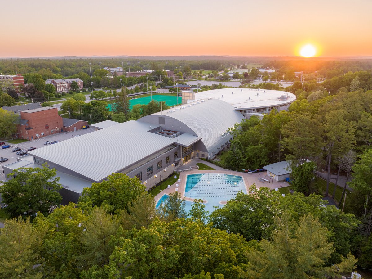 Due to maintenance, the showers, saunas, locker rooms, racquetball courts and Performance Center will be closed tomorrow, August 4th. The rest of the HRC will operate under normal hours.