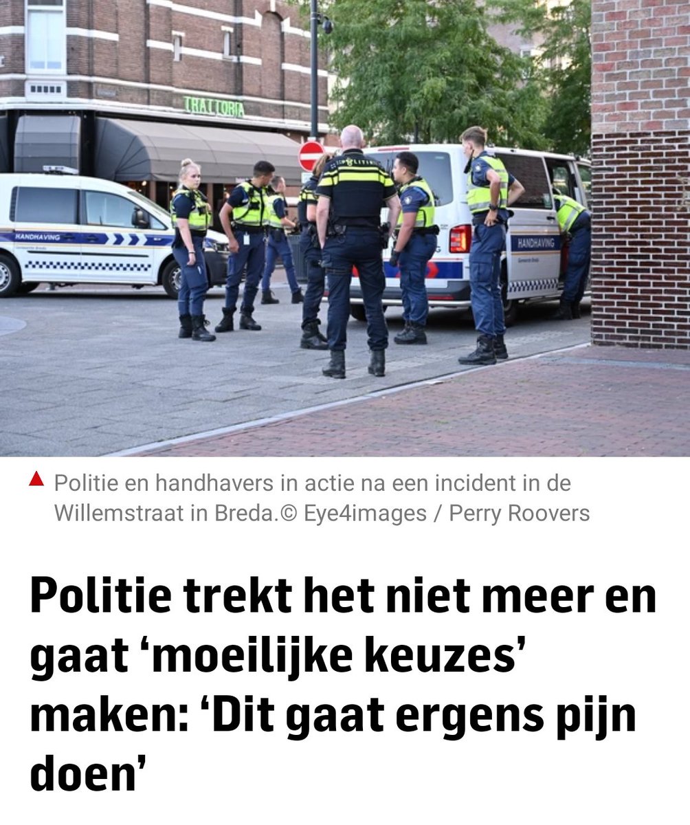 maartenbrink's tweet photo. De rek is er al jaren uit. Blijven trekken aan een elastiek zorgt dat het een keer knapt. Dat gebeurt er nu met politie en politiemensen! #Politie trekt het niet meer en gaat ‘moeilijke keuzes’ maken: ‘Dit gaat ergens pijn doen’ Niet alles meer kan meer. https://t.co/lfXwWfwq9m https://t.co/0FErARuwgE