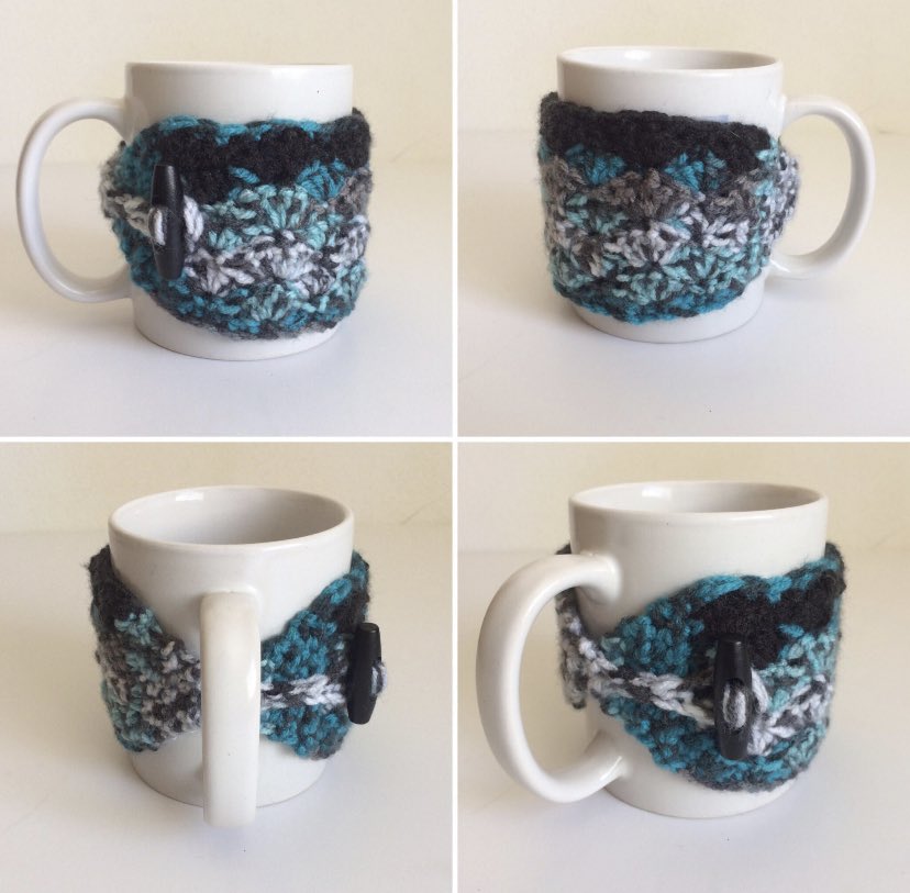 Luvbuzz_Art's tweet photo. Crochet Mug Cozy in Teal and Black, ready to ship in my @etsy shop https://t.co/43Dk98Yp3g
🇺🇸Free US Shipping
✌🏼International Shipping available
#crochet #coffeecozy #mugcozy #handmadegifts #luvbuzz #luvbuzzdesigns #wednesdaythought #WednesdayMotivation #etsyhandmade https://t.co/IS893jyqiZ