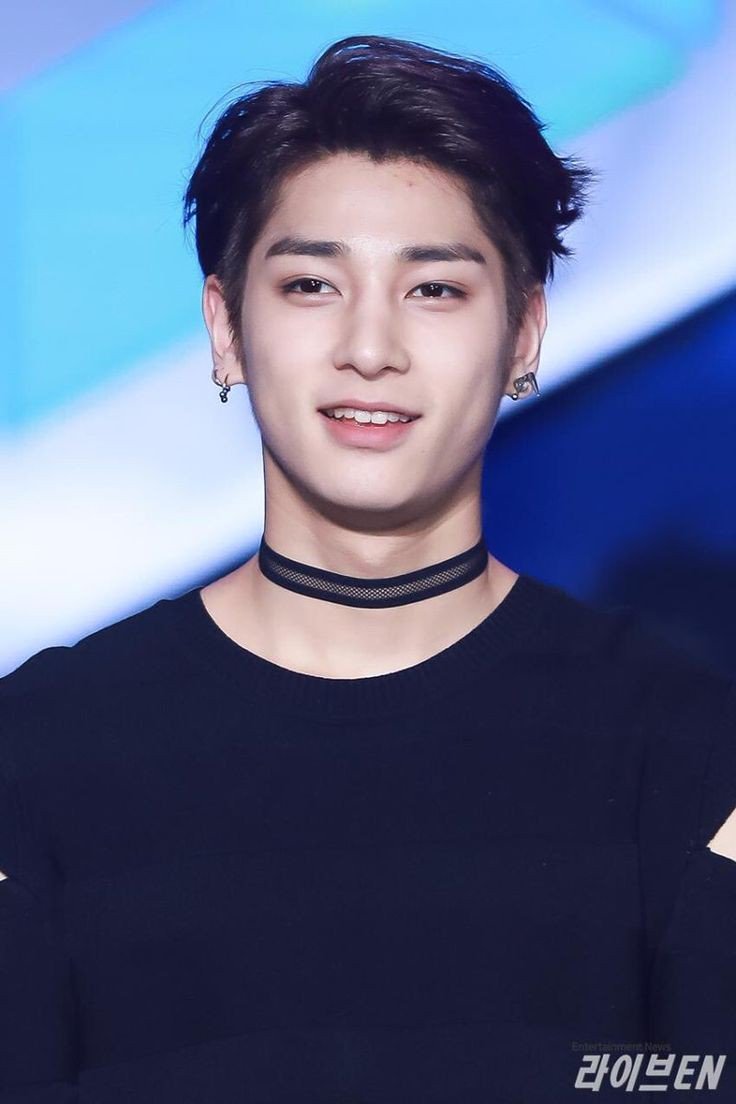 binixhangyul's tweet photo. Hangyul is always handsome he's never ugly
#HANGYUL #이한결 #BAE1 https://t.co/2yZ8HjwF99