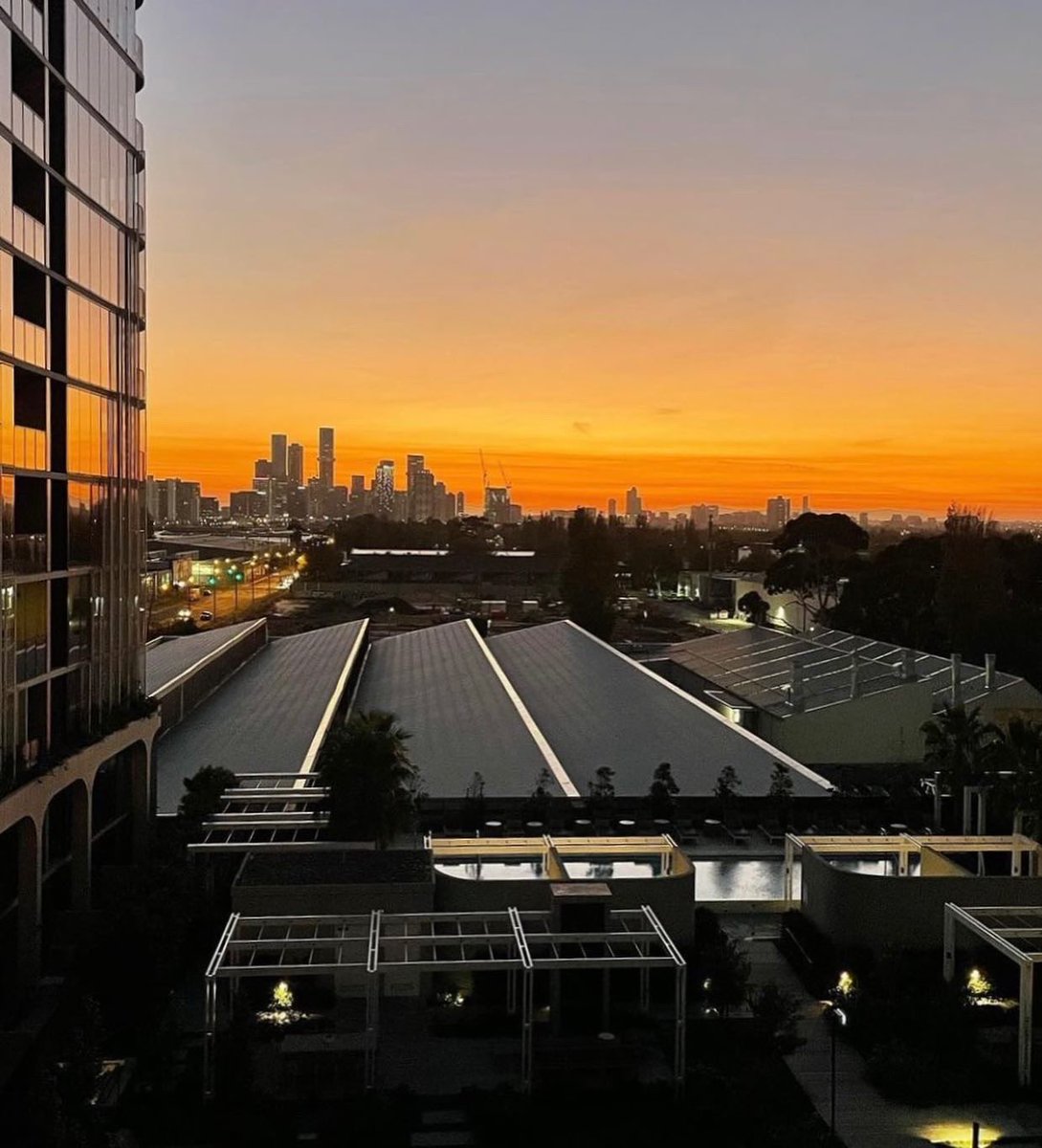 will_parfitt_'s tweet photo. Today is a good day, another goal ticked off the list, my first investment property in the best city in the world 🏡 so excited the new chapter is just beginning 🤩 
#melbourne #firstproperty https://t.co/L2UP6Sp1cA