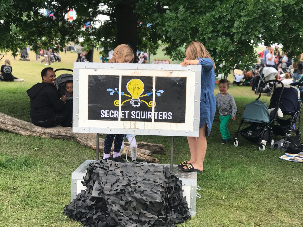 _ArtReach's tweet photo. Join us for free creative workshops on #NuneatonAndBedworth's cultural future with the amazing @SillyBureau on 10 August from 12pm to 3pm at a free Picnic in the Park event in Nuneaton's Riversley Park!

Find out more here 
https://t.co/iYc56aghVr
#CulturalStrategy #BeCreative https://t.co/0bf5gjo5Do