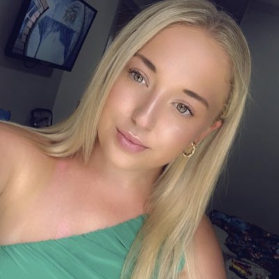 HannahBenham3's tweet photo. #NewProfilePic https://t.co/WoDgaGVESm
