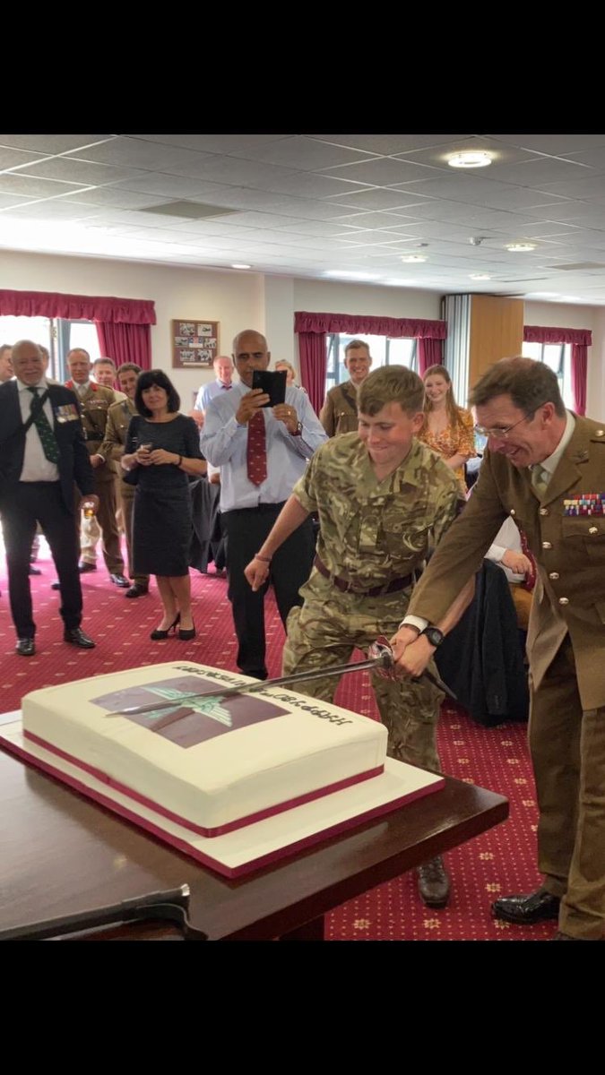 andyharrison67's tweet photo. From experience to youth! At @TheParachuteReg 80th birthday party in sunny Colchester. Great to see so many families, serving Paratroopers and spritely veterans. A privilege to act as No 2 to Pte Ludlow on the Birthday cake sword drill🎂🤣. Utrinque Paratus! https://t.co/wyEibOQCxo