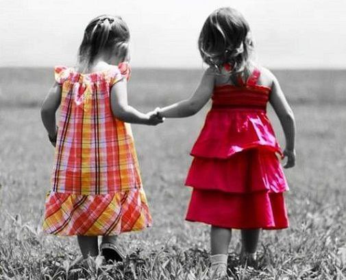 amal_saad11's tweet photo. " من أجمل معاني الحياة .. أن تتشارك لحظاتها مع شخص يحبك، ويعرف صدق مشاعرك "❤️🧡 https://t.co/ASZs3K2GWD