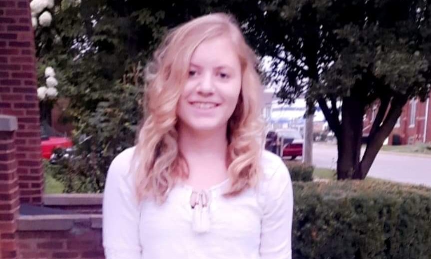 FOX59's tweet photo. MISSING TEEN
Police are asking people to be on the lookout for a missing 13-year-old girl they believe may be in the company of an 18-year-old man. https://t.co/edJQOpGEqe https://t.co/e2ysqoO6e1