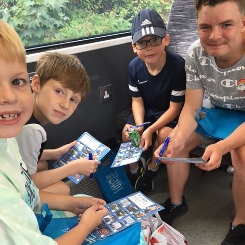 ESSCRP_'s tweet photo. Photo's from yesterday of our FIRST Bucket & Spade Train of 2022, It was a great day enjoyed by many and we can't wait to do it all again on the 16th August!
#bucket #summer #familydayout #thingstodothissummer #beach #essex #train #communitynetworkrail https://t.co/VnldVr0dx8