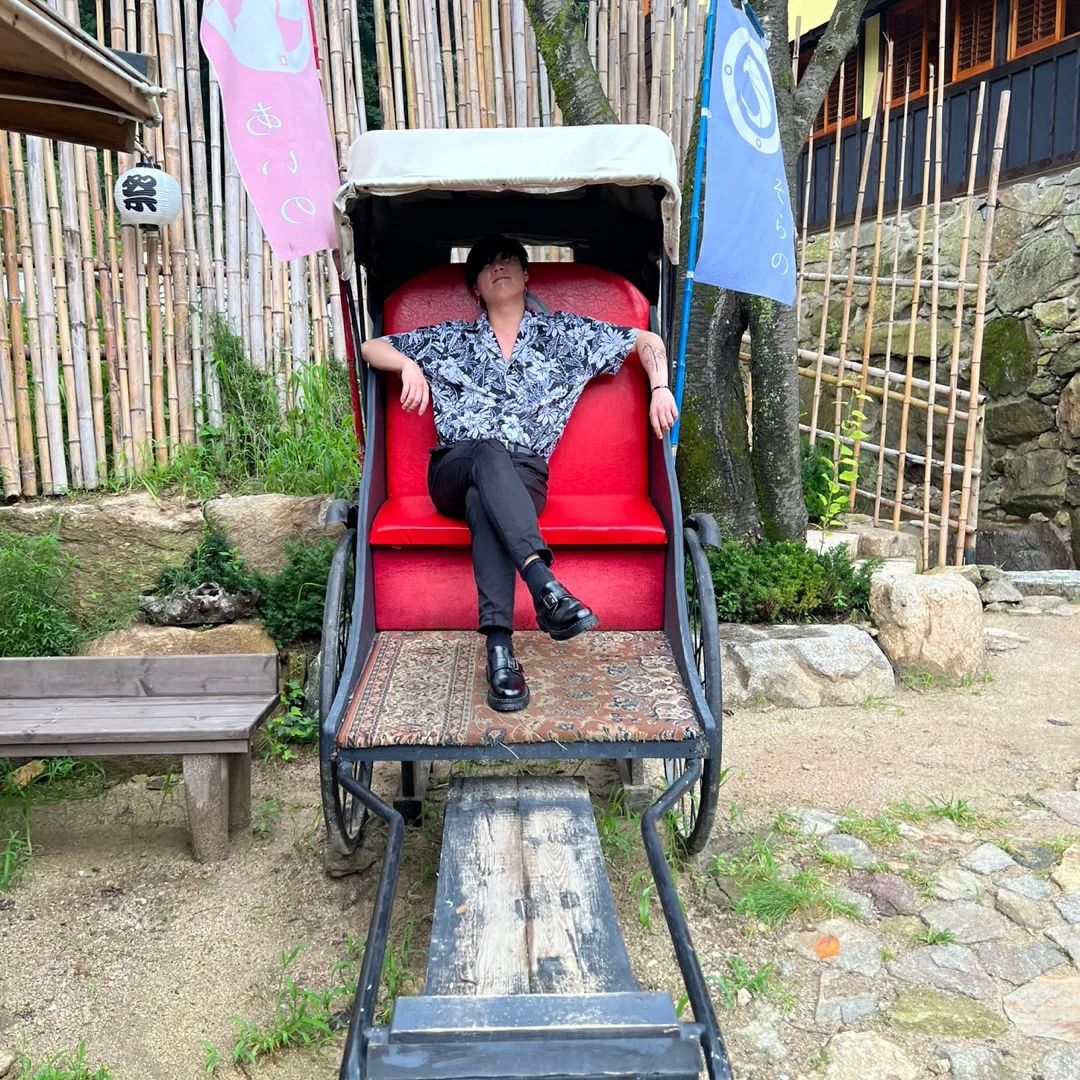 _ssssng2's tweet photo. 제법 멋지게 즐기고 왔나본데 https://t.co/dNybN0TYfa