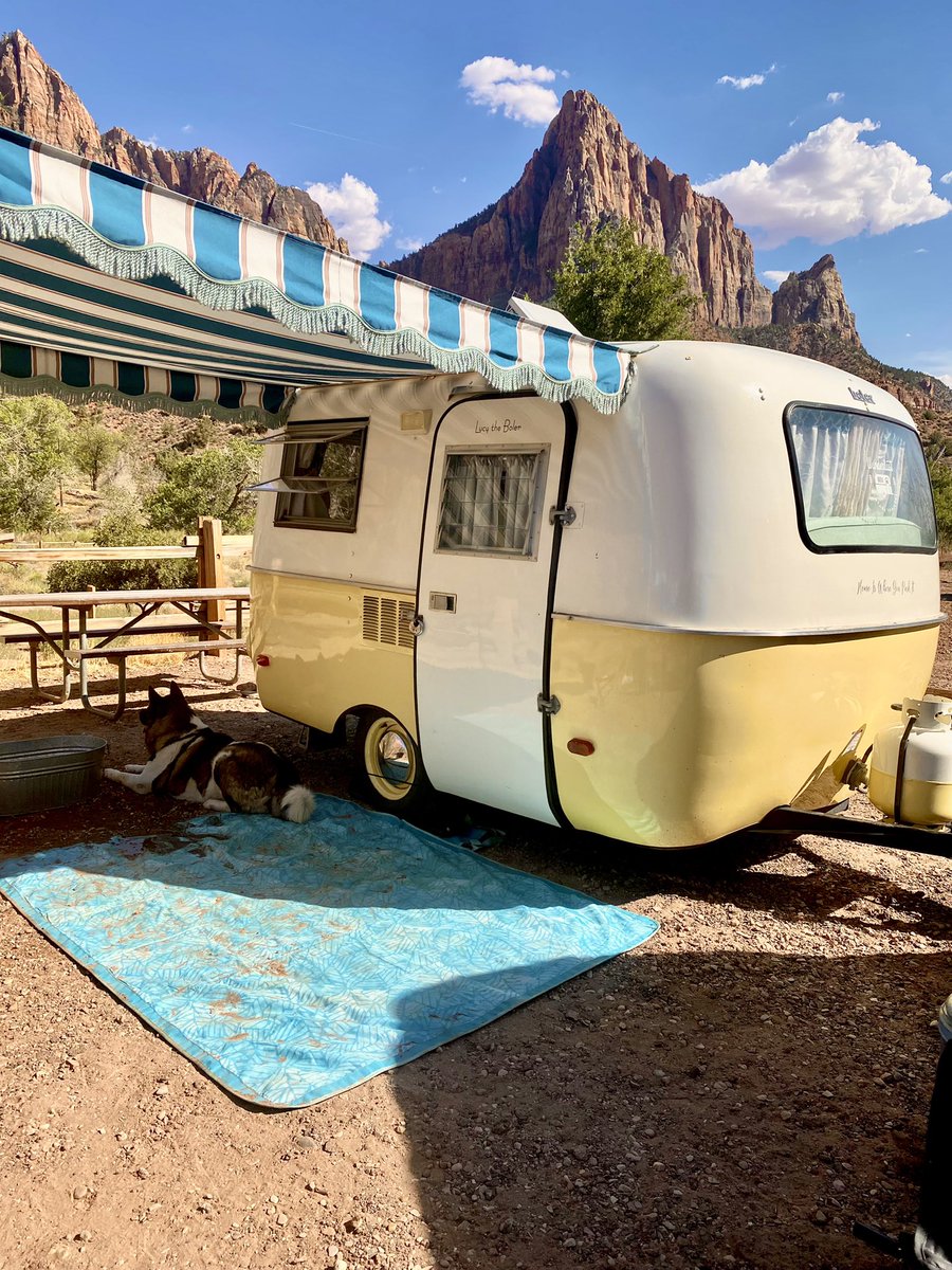 Disconnected and enjoyed an amazing camping trip with my familia ✨