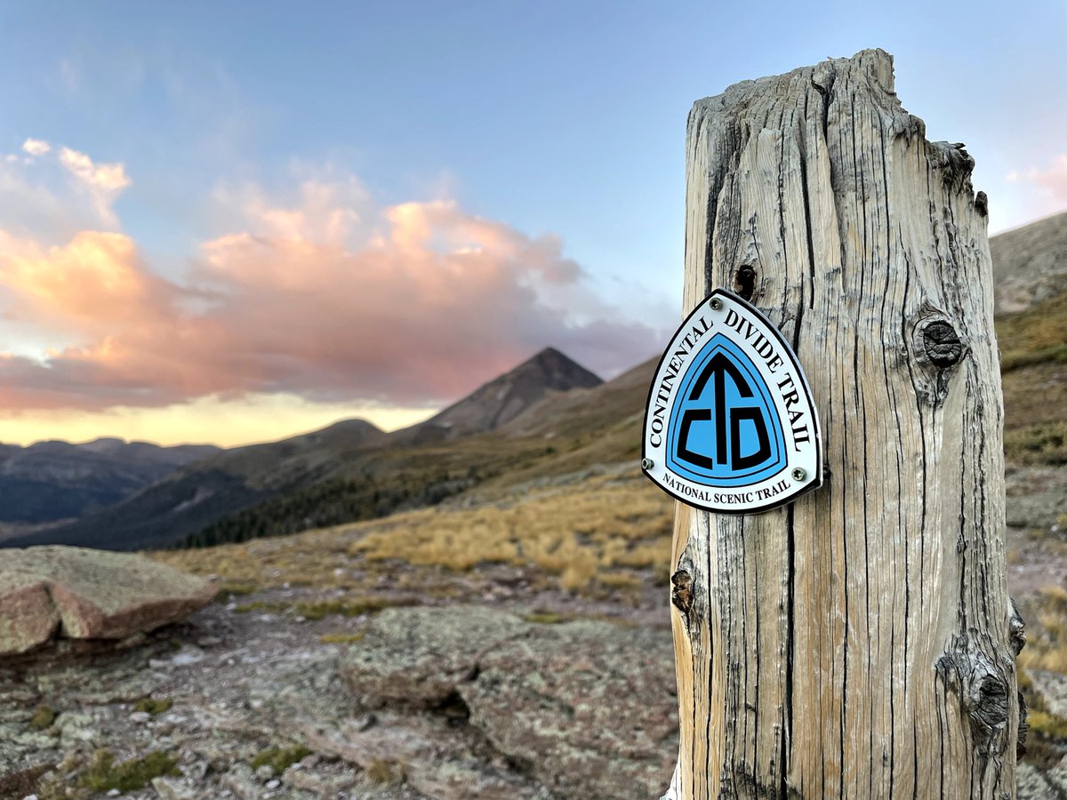 GossamerGear's tweet image. From deserts to glaciers, the Continental Divide Trail winds through some of the most scenic and sacred landscapes. Join us and the @CDNST1 in taking the #PledgeToProtect the CDT! You could win a prize! #ProtectTheCDT

📸 Ryan Lim  continentaldividetrail.org/pledge-to-prot…
