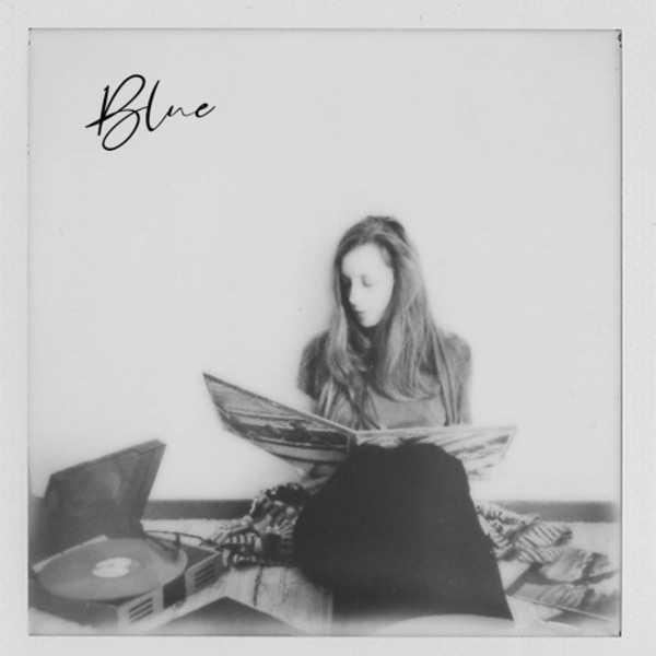 2xsRadio's tweet image. #playingNow (if you like it, please Follow us!) 'Blue' by VELVET SUNSET (2021) #velvetSunset  More info at 2xs.rocks/support