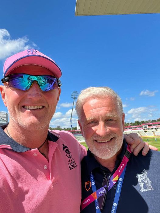 WarwickshireCCC's tweet photo. Great to see this Bears legend return to Edgbaston! 😍

🐻#YouBears | @dougie1brown https://t.co/ZDN2bRh2zA