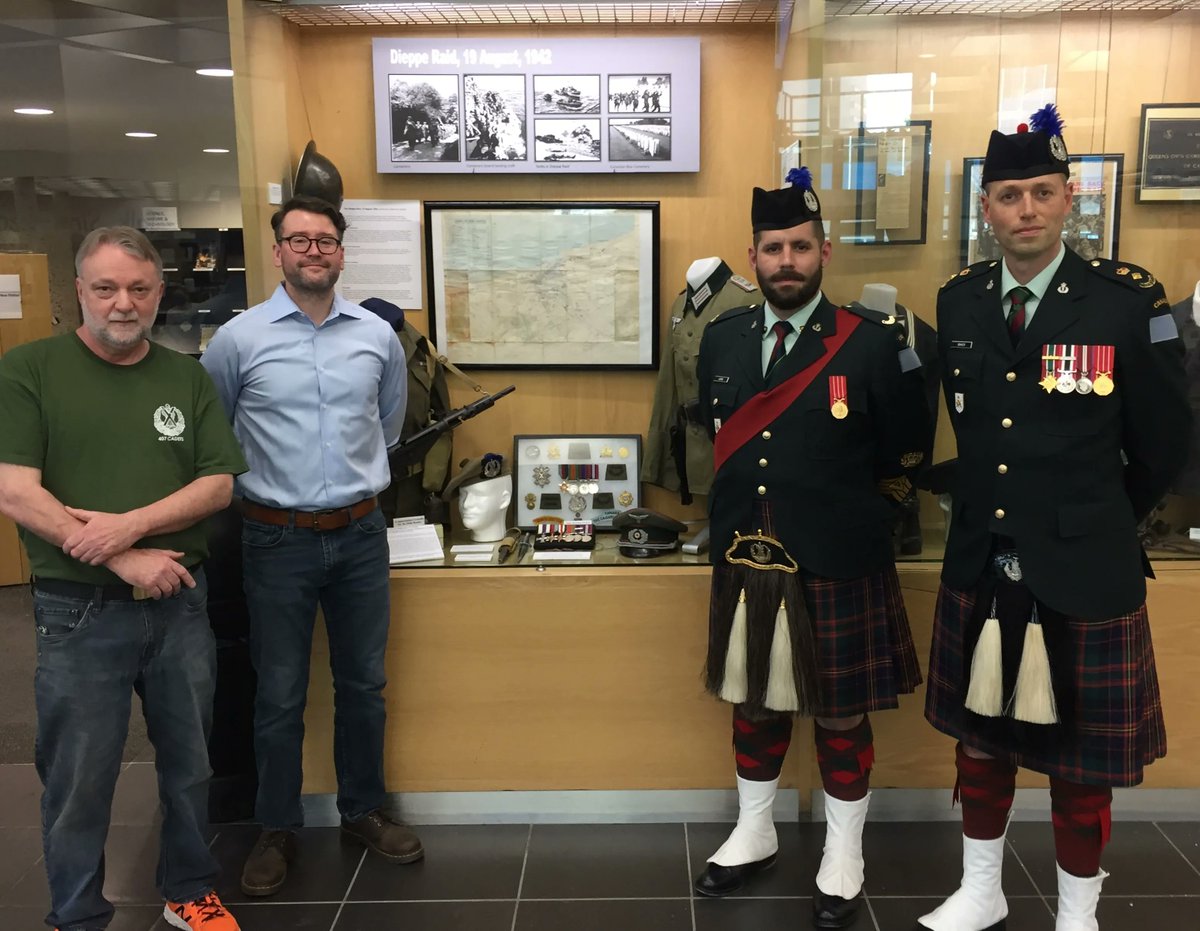 cameronscanada's tweet photo. The Camerons’ Museum was invited to set up an exhibit at Winnipeg’s Millennium Library for the 80th anniversary of Dieppe.  

Le musée des Camerons a été invité à monter une exposition à la Bibliothèque du millénaire de Winnipeg pour le 80e anniversaire de Dieppe. https://t.co/5El7vHCs7A