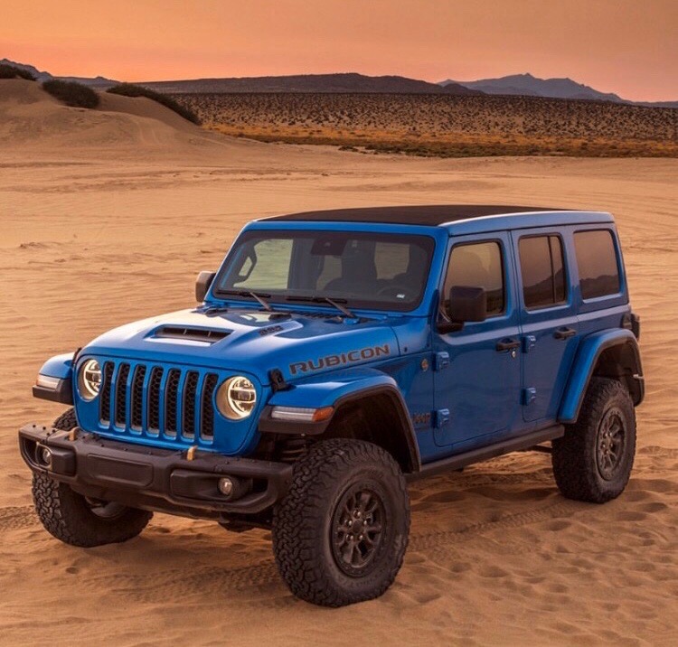 RochesterHillsC's tweet photo. Born for adventure 🌅
#Wrangler392 in #HydroBlue https://t.co/KZcXXuSlCj
