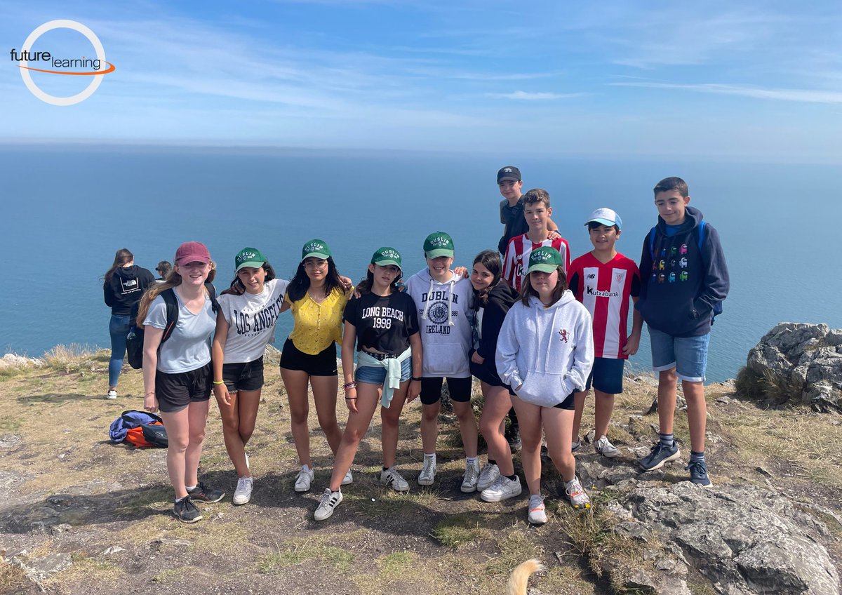 flireland's tweet photo. Our #YoungLearner #STEAM #students recently took a visit to beautiful Bray! 🌊
#BrayBeach is a wonderful place to visit, especially during #summer time when the weather is good, as you can visit the famous #BrayHeadCross which was built in 1950 and is 791ft above Bray beach! 🏖️ https://t.co/l8CsLNXVjL