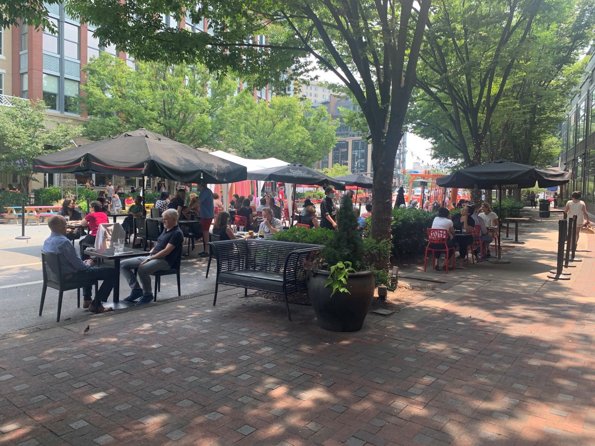 BethesdaUP's tweet photo. Where are you dining this week, Bethesda?  With so many new options, great outdoor dining spots and more, there's no need to meal prep or cook this week! Chekc out our complete dining guide,  https://t.co/CmMNL1gHHe https://t.co/WEq3VtqweA