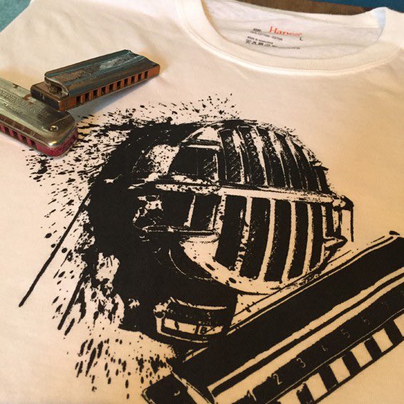 Vintage Mic and Harp Tee Shirt; goldharps.com/aparrel-fun-st… <a href="/RWHarmonicas/">RW Harmonicas</a> #Musica #music #NewMusic #ShopMyCloset #shoppingstar #shopping #Microsoft #fun #family #StrangerThings #Online #business #MONEY