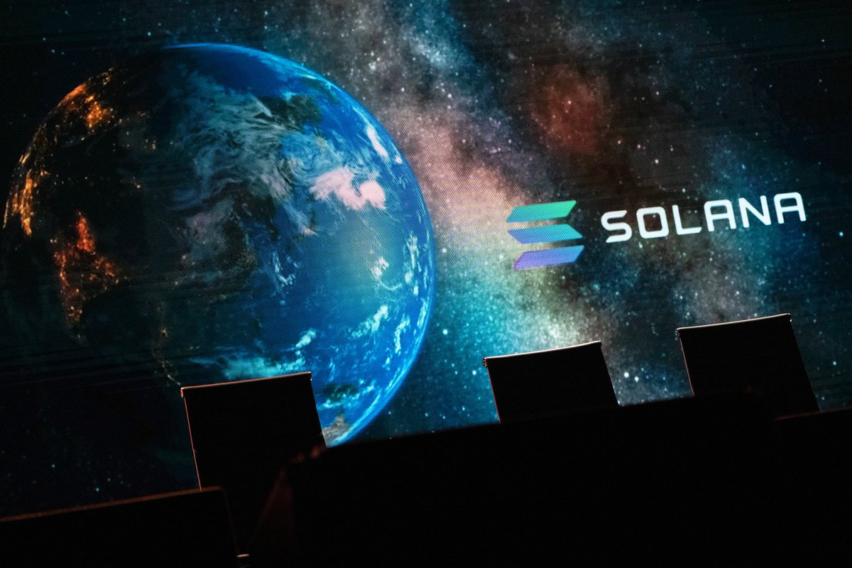 CoverCompared's tweet photo. ➡️ #Solana ecosystem gets targeted in the latest multimillion-dollar #crypto hack👉 so far, $5.2M+ stolen from over 8K $SOL WALLETS🤯
There's a growing need for #insurance across the #blockchain networks & #CoverCompared is here to save the day🛡️
Stay safe, Cover Rangers!
$CVR https://t.co/EAduBHv9cL