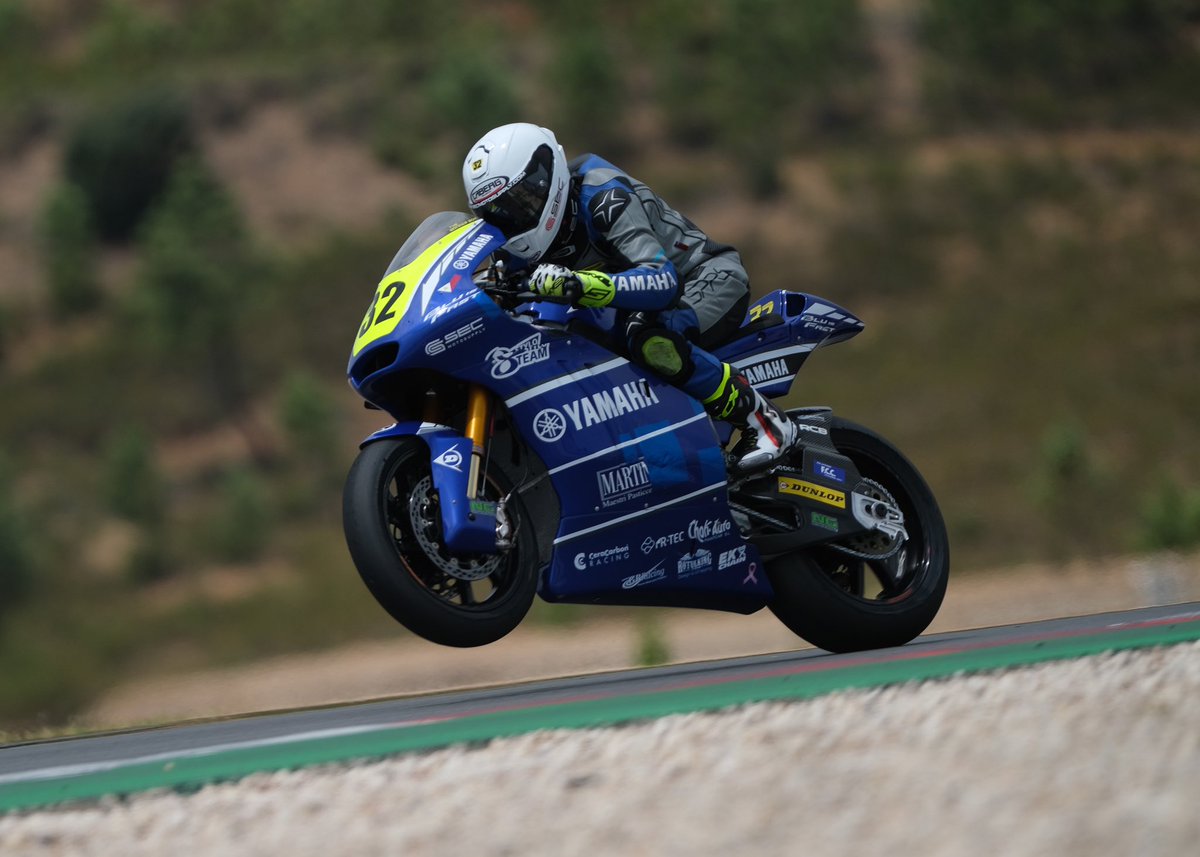 Team_Stylobike's tweet photo. •Today we celebrate #wheeliewednesday with @mckinleykylepaz 🤩

#bluisfast #raceyourflag https://t.co/4X1FHS94xZ